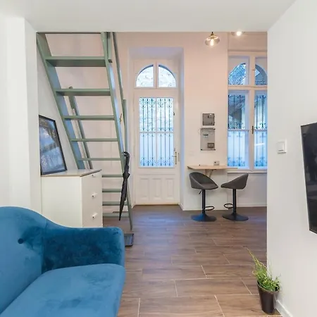 Super Cozy Loft Apartmán